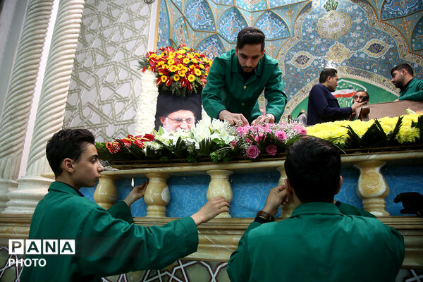جشن آغاز دهه کرامت در حرم حضرت معصومه(س)