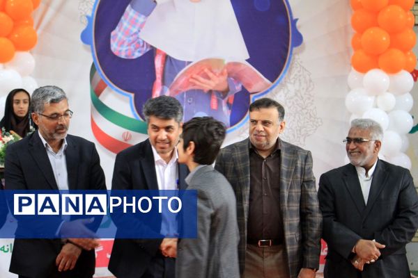 مراسم نمادین استانی جشن‌جوانه‌ها در بندرعباس