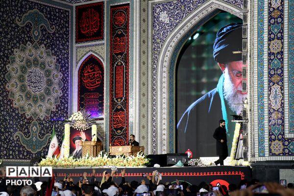حرم امام رضا(ع) غرق در عطر اشک و بدرقه رهبر شهید