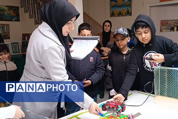 مسابقات رباتیک دانش‌آموزی به مناسبت هفته کانون ها 