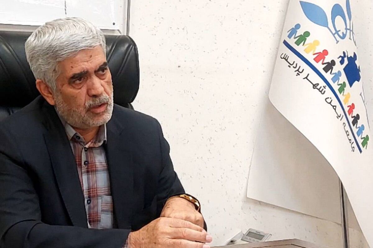 توسعه فعالیت‌های فرهنگی، هنری و ورزشی برای دانش‌آموزان