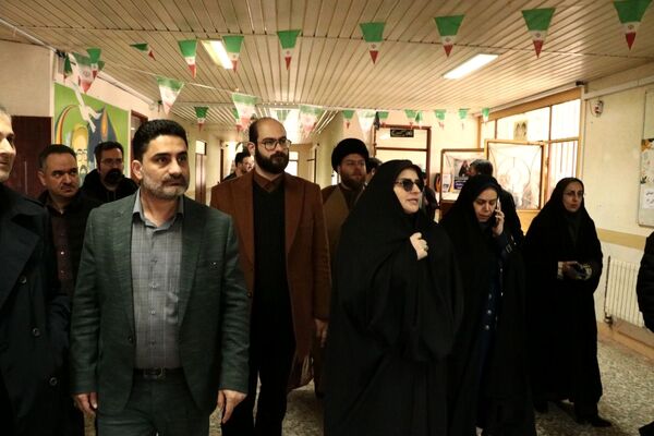 افتتاح سالن ورزشی شهید منتظری در بندرانزلی به مناسبت دهه فجر