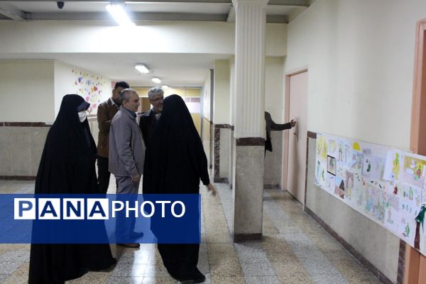  نمایشگاه هفته ماها در مدرسه امام موسی کاظم (ع)