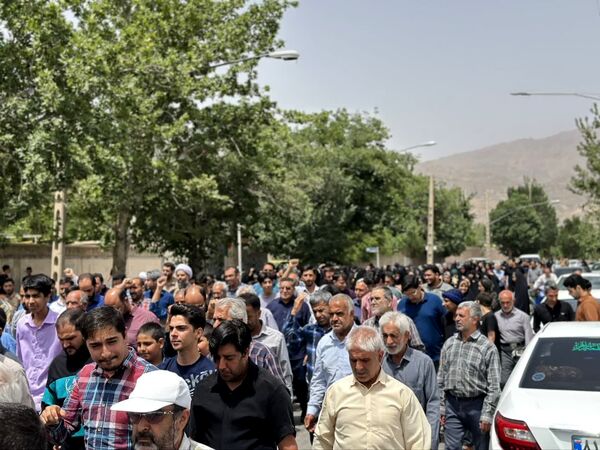 راهپیمایی خشم و نصر در سراسر استان کرمان