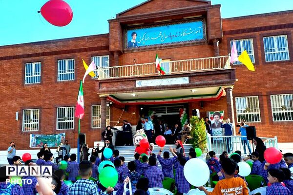 جشن شکوفه‌ها، آغاز یک سفر شیرین در مسیر دانایی