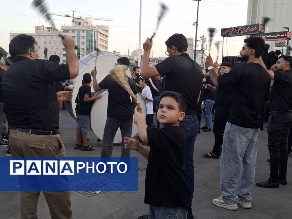 مراسم پیاده روی جاماندگان اربعین حسینی در مشهد