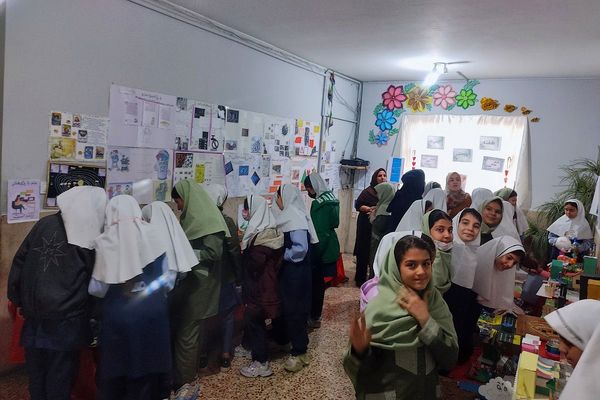 هفته پژوهش در مدرسه شهید معظم شهرستان قدس