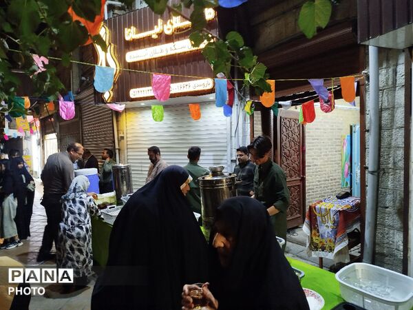 فعالیت چایخانه حوزه علمیه گلشن در قاب پانا