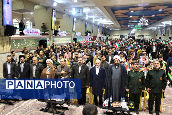 جلوه‌های ویژه سی و نهمین یادواره یکهزار شهید دانش آموز و فرهنگی استان قم