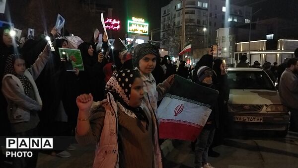 قاب هایی از حضورـ۲