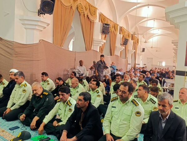 برگزاری نماز عبادی سیاسی جمعه همزمان با شروع هفته انتظامی در شهرستان خلیل اباد 