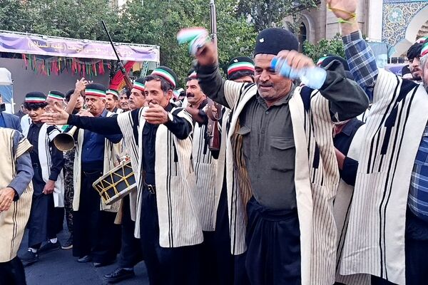 حماسه زاگرس نشینان بختیاری در تهران 