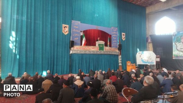 نورآباد میزبان نماز باشکوه عید قربان با حضور مردم