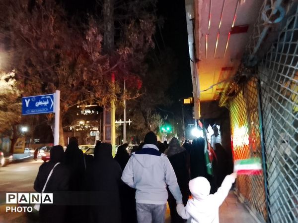  حضور پرشور مردم درآموزش وپرورش نیشابور 