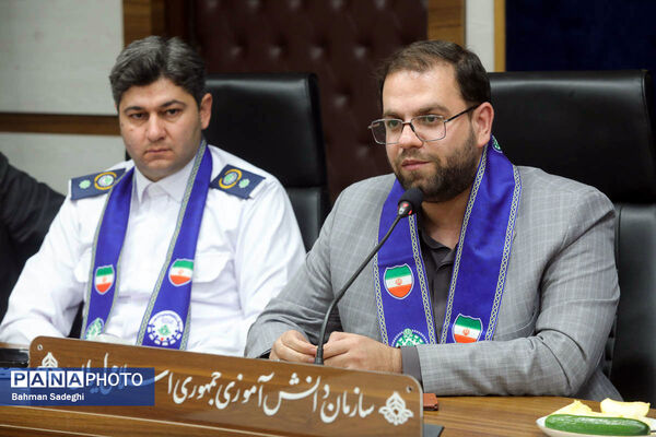 نشست قائم مقام سازمان دانش آموزی با معاونان پرورشی، تربیت‌بدنی و مسئولان سازمان دانش‌آموزی آذربایجان شرقی

