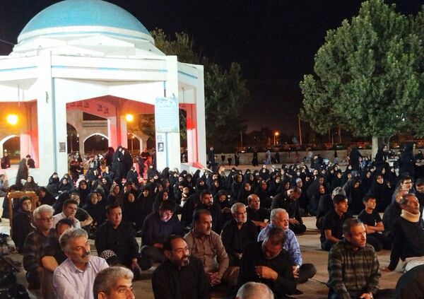  مراسم عزاداری اباعبدالله الحسین(ع) در مسجد شهدای گمنام 