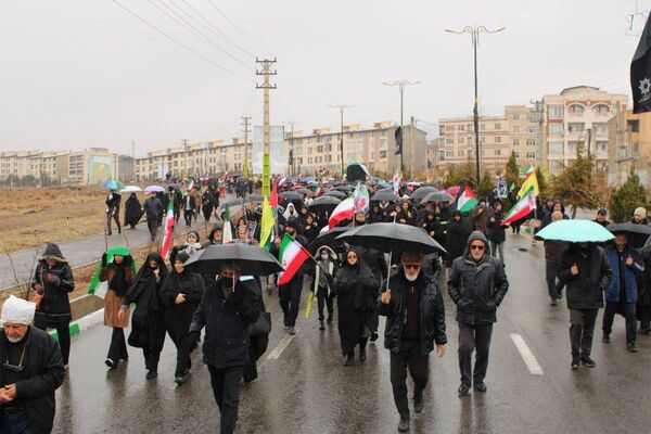 حضور حماسی مردم شهرستان پردیس در راهپیمایی روز قدس با وجود بارندگی