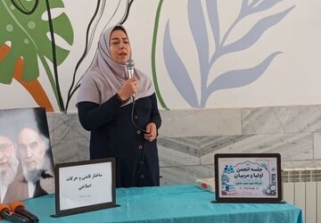 جلسه انجمن اولیا و مربیان در دبیرستان شهید مجید دهنوی 