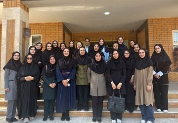 جلسه توجیهی دبیران در دبیرستان نمونه‌دولتی ولایت بهارستان دو