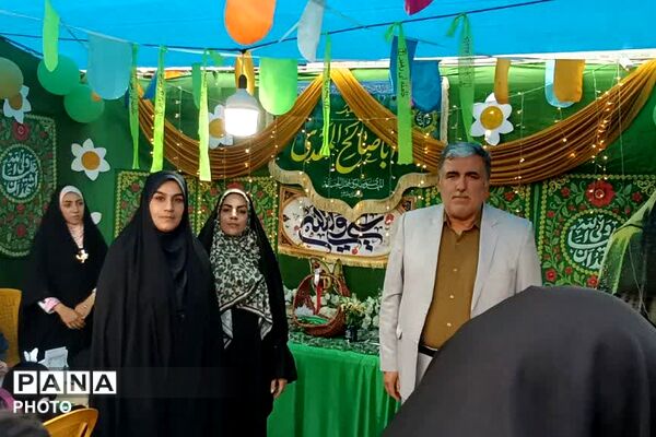 برپایی غرفه های مهدویت، فرهنگی هنری، بهداشت - سلامت، ورزشی و بسیج فرهنگیان در چهاردانگه