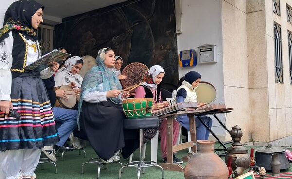 طلوع فرهنگ مازندران در دبیرستان شهید بهداشت قائمشهر