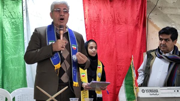 همایش بزرگ یاوران انقلاب، پیشتازان مقاومت در سی‌سخت