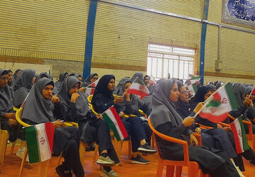 مهر، شکوفه‌ای نو در باغ دانش مدرسه شاهد مهر ناحیه ۲خرم آباد