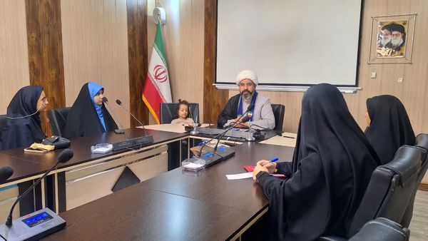 نشست گروه رسانه و فضای مجازی سازمان دانش‌آموزی استان البرز