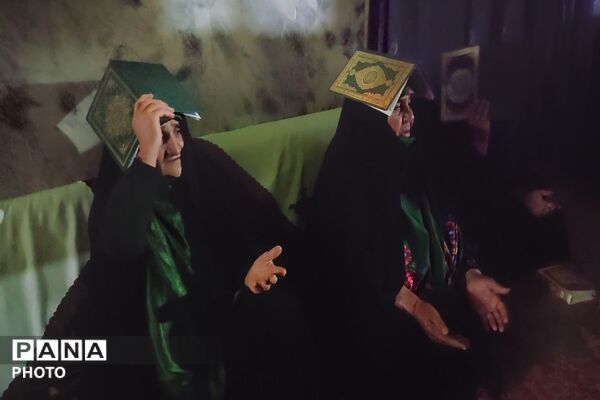 مراسم احیا و عزاداری شب اول قدر در شهر بار نیشابور  