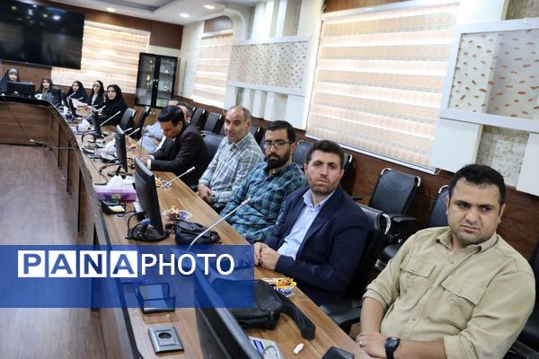 تجلیل از ۴۰ معلم برگزیده قرآن و عترت منطقه ۱۴ تهران در جشن باشکوه غدیر