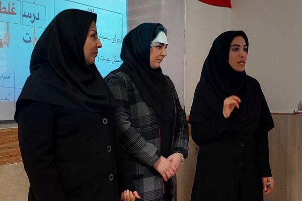  کارگاه تبیین و واکاوی ضروریات سفر یادگیری در دبیرستان‌ نمونه‌دولتی ولایت بهارستان‌دو