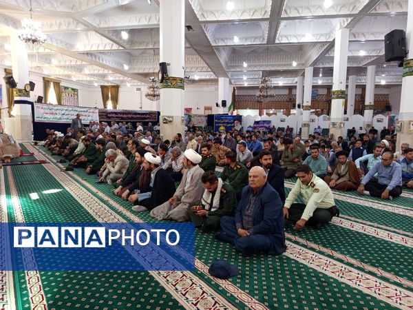 قدمی هم‌سنگر ایمان؛ از مدرسه تا صف نماز جمعه